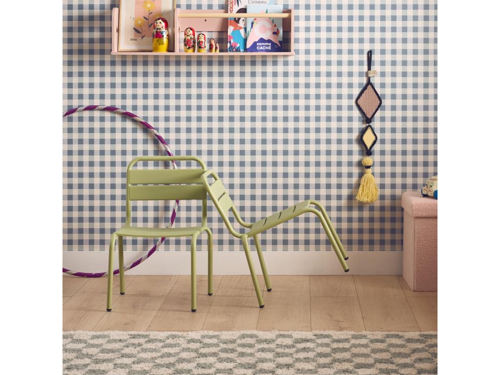 Set of 2 light green metal children's chairs - children's garden furniture